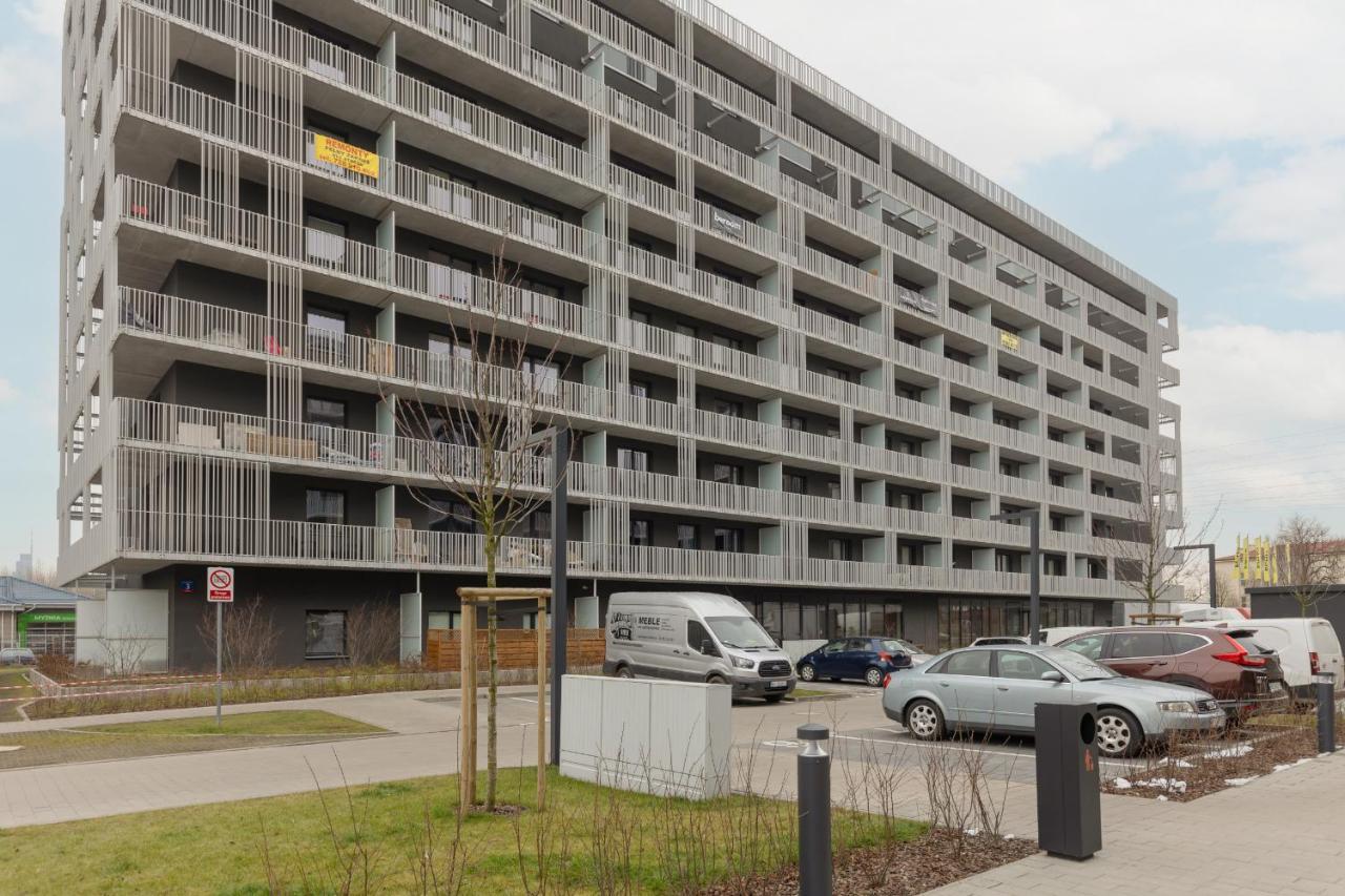 Wola Spacious Flat With Air Conditioning & Balcony By Noclegi Renters Warszawa Eksteriør billede